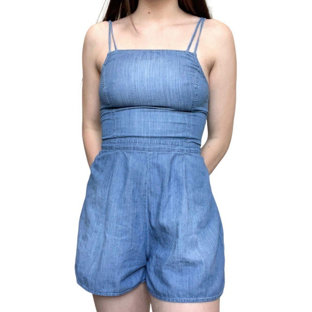 Hollister romper